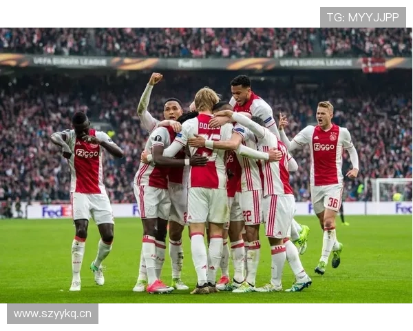 阿贾克斯欧战竞争力恢复态势,在荷甲欧冠资格竞争格局中逐步反映