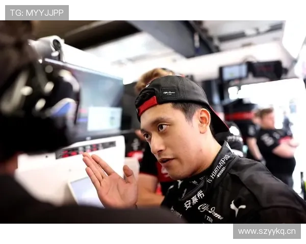 周冠宇比赛结束直接去改衣帽间妆容，感觉走红毯比上赛道还重要？