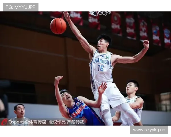 封盖犯规判定标准是什么？如何区分合法封盖与打手犯规